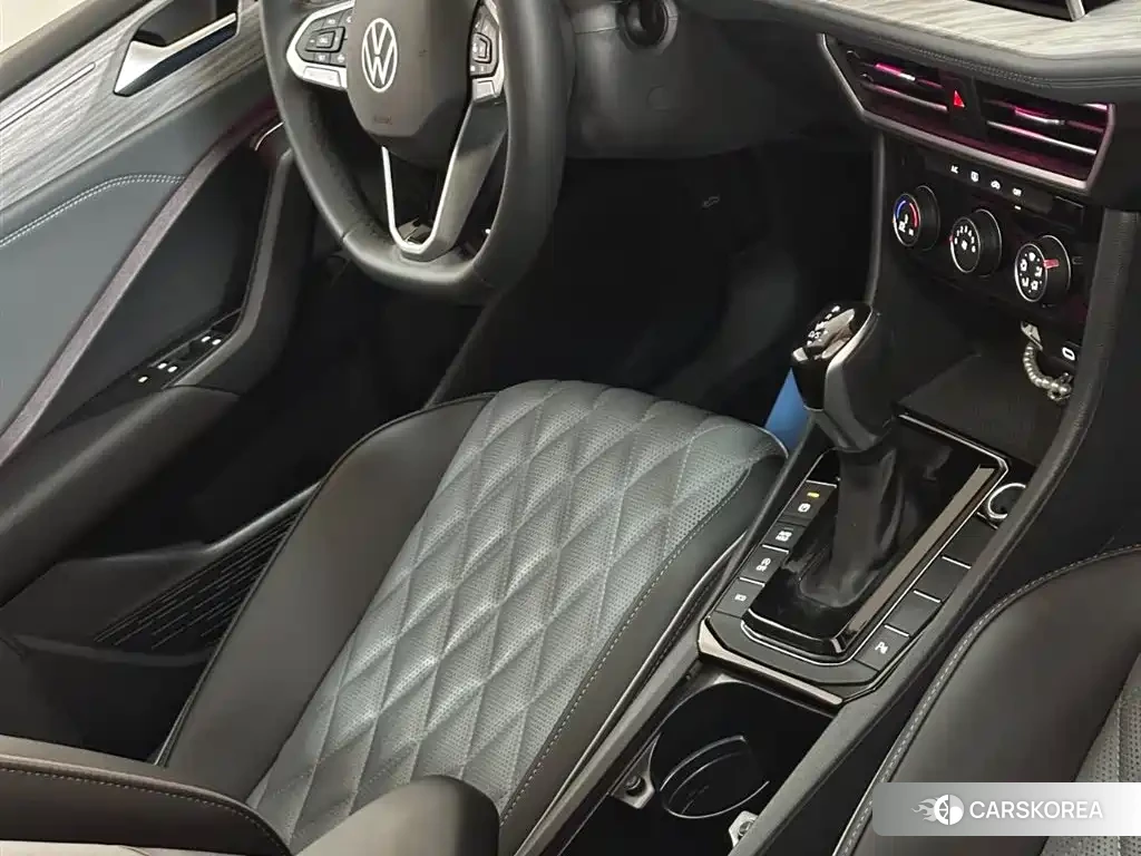 Volkswagen Sagitar id 4576320 из Китая 29