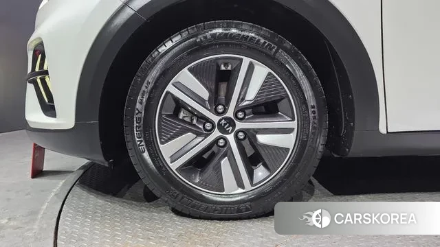 Kia The New Niro id 3509614 из Кореи 15