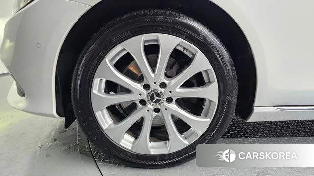 Mercedes-Benz E-Class W213 id 3807927 из Кореи 15