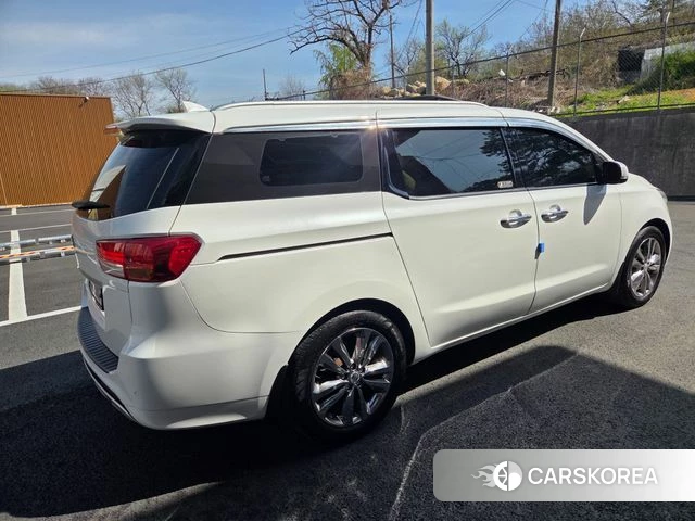 Kia All New Carnival id 3955958 из Кореи 15