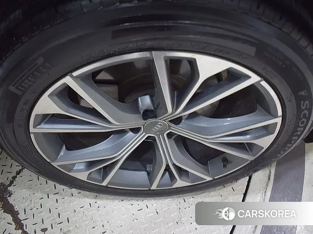 Audi Q8 (4M) id 3339317 из Кореи 15