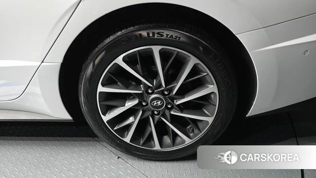 Hyundai Sonata (DN8) id 3905193 из Кореи 15