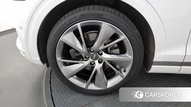 Genesis GV70 id 3232674 из Кореи 15