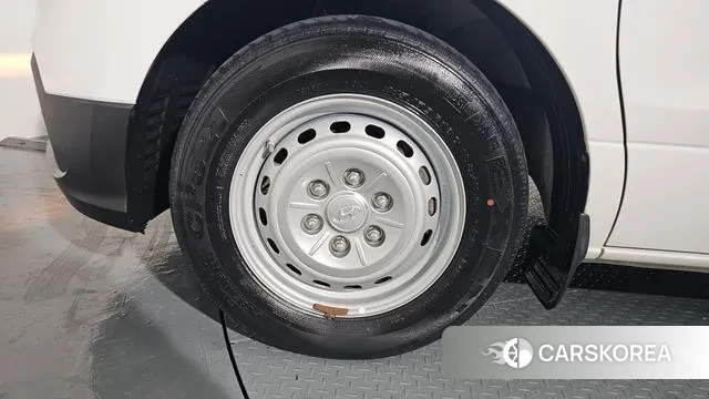 Hyundai The New Grand Starex id 3582705 из Кореи 15