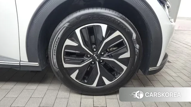 Kia EV6 id 3099979 из Кореи 15