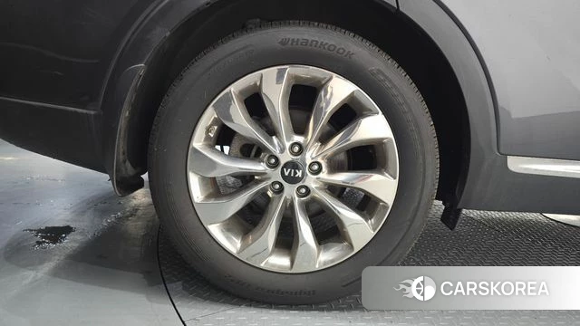Kia The New Sorento id 4751409 из Кореи 25