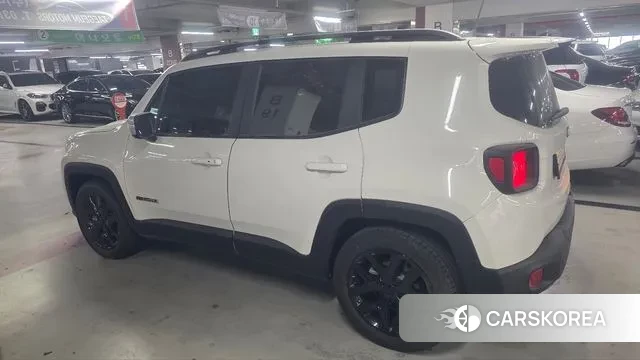 Jeep Renegade id 3280506 из Кореи 9