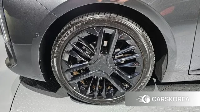 Kia The New K8 Hybrid id 3223149 из Кореи 15