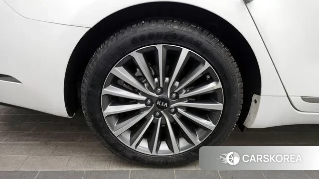 Kia Come New K7 id 3651693 из Кореи 15