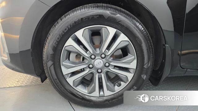 Kia The New Carnival id 4849758 из Кореи 28
