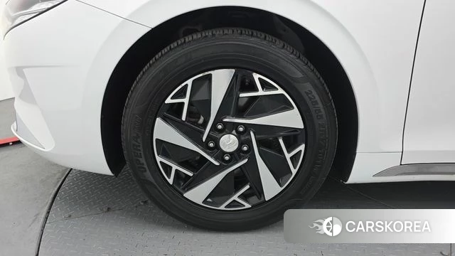 Hyundai The New Grandeur IG Hybrid id 4223898 из Кореи 15