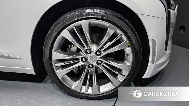 Cadillac CT6 id 3499452 из Кореи 15