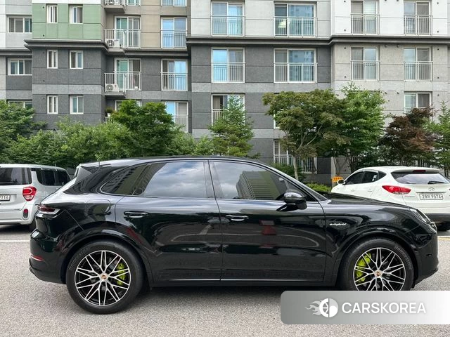 Porsche Cayenne (PO536) 2025 Черный из Кореи, фото 5