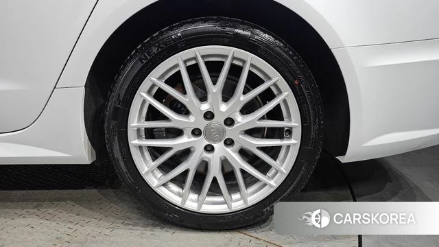 Audi New A6 id 3820815 из Кореи 15