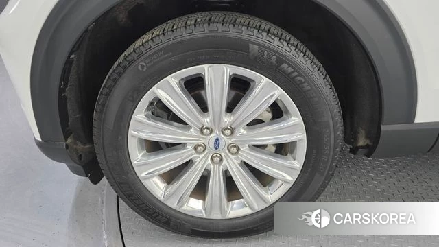 Ford Explorer 6th Generation id 3934146 из Кореи 15