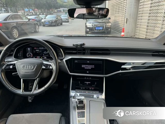 Audi A6L id 4272532 из Китая 10