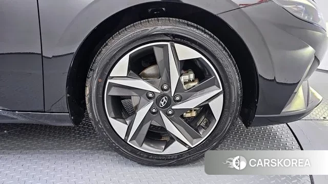 Hyundai Avante (CN7) id 3379665 из Кореи 15