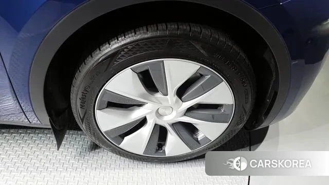 Tesla Model Y id 3241389 из Кореи 15