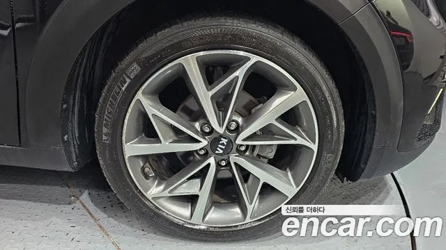 Kia The New Niro id 2926965 из Кореи 15