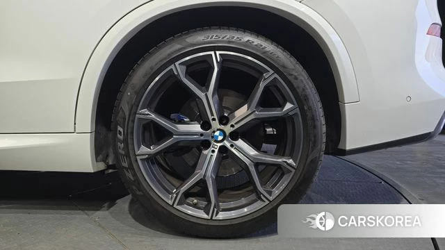 BMW X5 (G05) id 3827408 из Кореи 15
