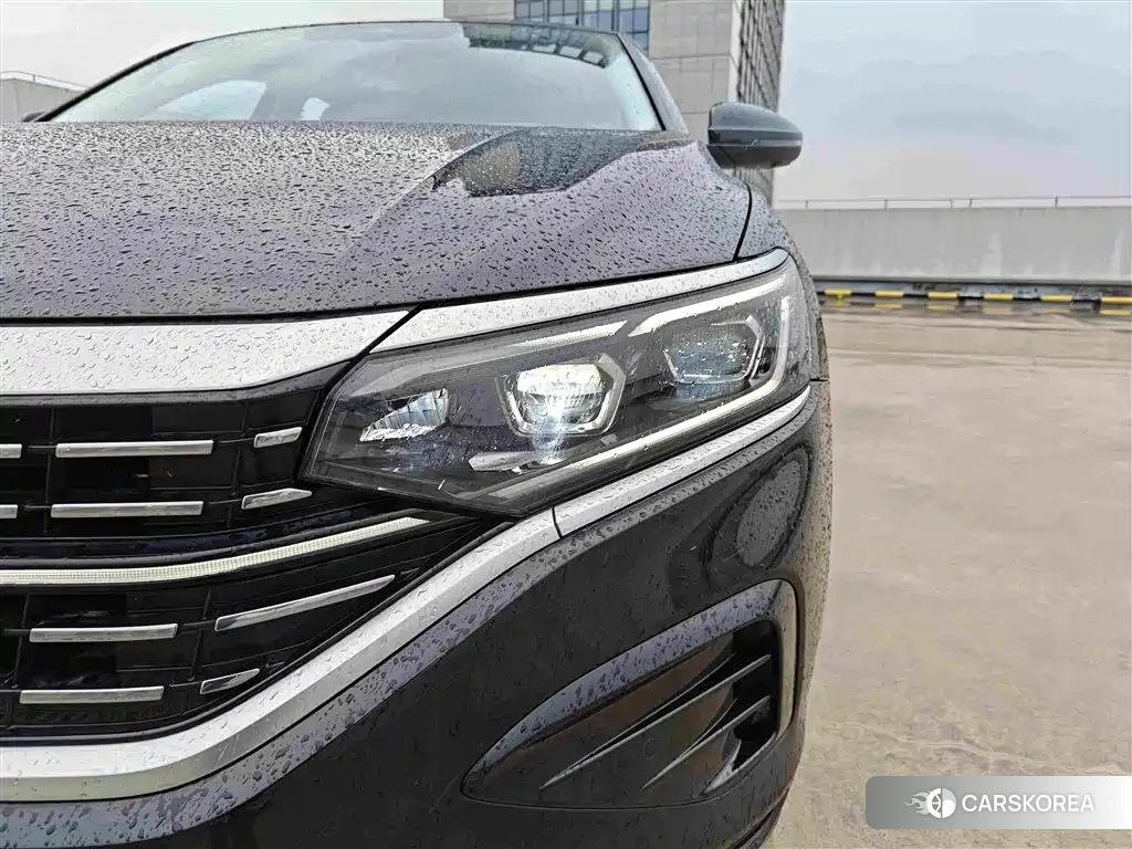 Volkswagen Passat id 4576678 из Китая 15