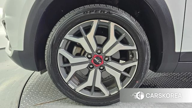 Kia Seltos id 4646585 из Кореи 25