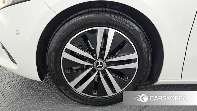 Mercedes-Benz A-Class W177 id 4410112 из Кореи 25