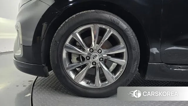 Kia The New Carnival id 3552694 из Кореи 15