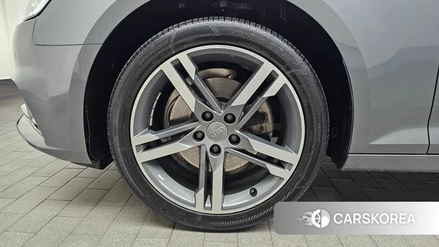 Audi A4 (B9) id 3820418 из Кореи 15