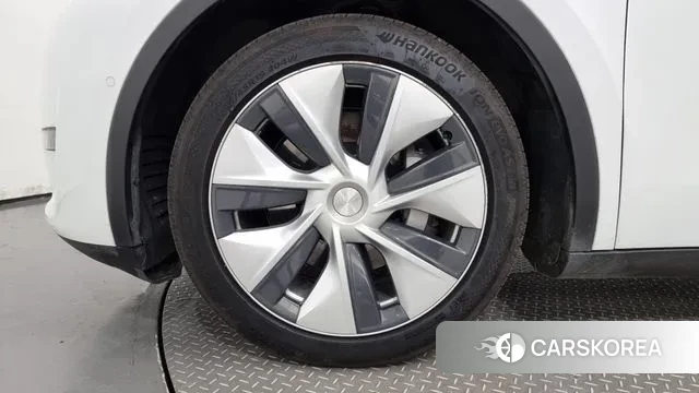 Tesla Model Y id 3219199 из Кореи 15