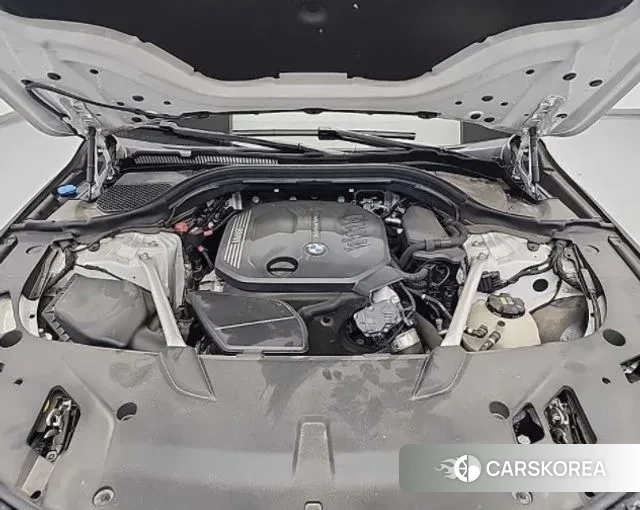 BMW 6 Series GT (G32) id 3659790 из Кореи 15