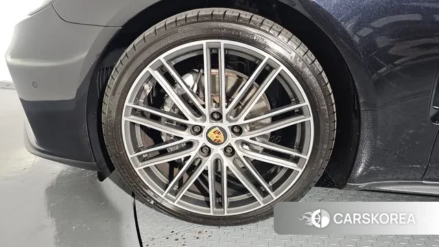 Porsche Panamera (971) id 3360807 из Кореи 15