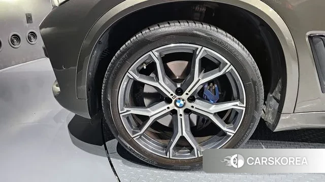 BMW X5 (G05) id 3452747 из Кореи 15