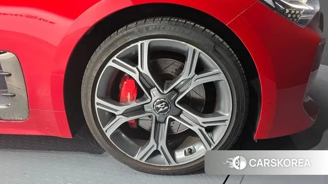 Kia Stinger id 3344392 из Кореи 15