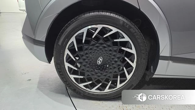Hyundai Ionic 5 id 4529047 из Кореи 29