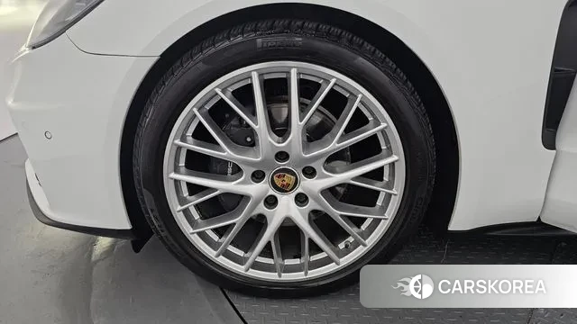 Porsche Panamera (971) id 3488375 из Кореи 15