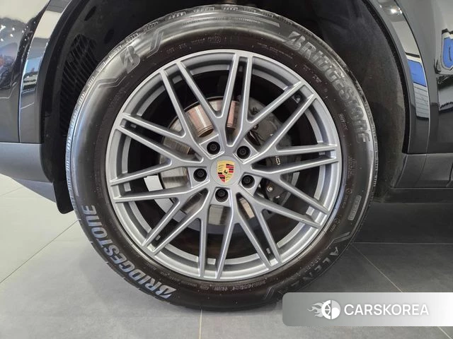 Porsche Cayenne (PO536) id 3864541 из Кореи 7