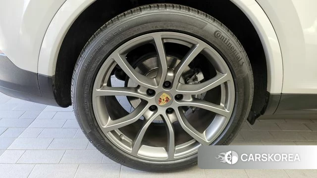 Porsche Cayenne (PO536) id 4388513 из Кореи 26