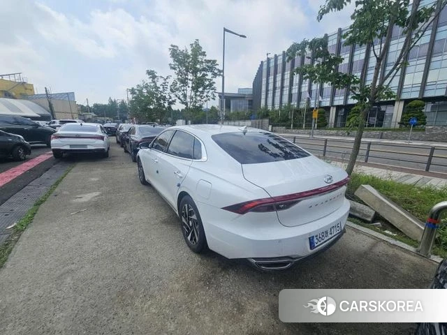 Hyundai The New Grandeur IG Hybrid id 4382836 из Кореи 8