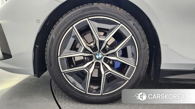 BMW 5 Series (G60) id 4871228 из Кореи 15
