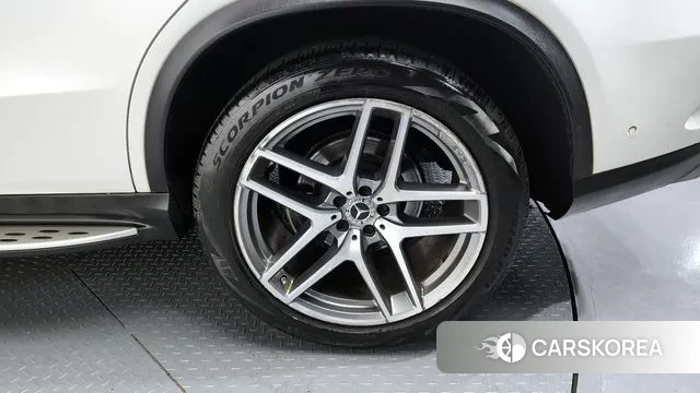 Mercedes-Benz GLE - Class W166 id 3617194 из Кореи 15