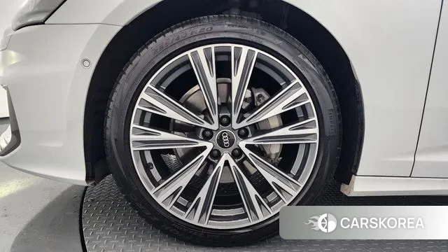 Audi A6 (C8) id 3639446 из Кореи 15