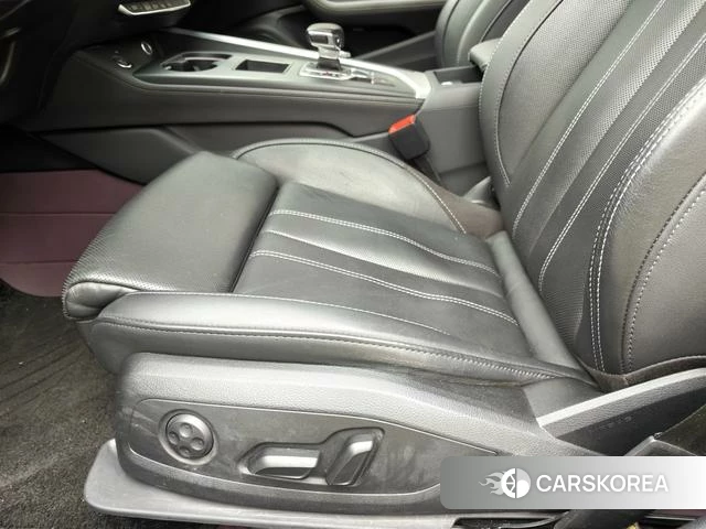 Audi A4L id 4278470 из Китая 11