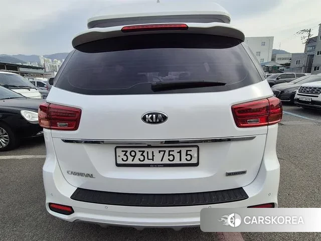 Kia The New Carnival id 3598398 из Кореи 15