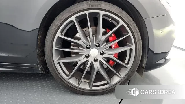 Maserati Ghibli id 3395802 из Кореи 15