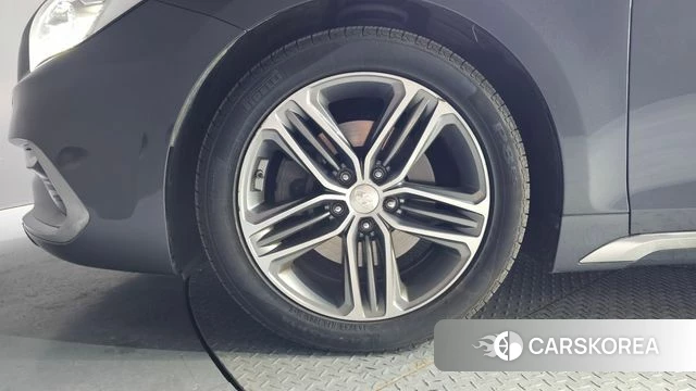 Hyundai Grandeur IG id 3955536 из Кореи 15