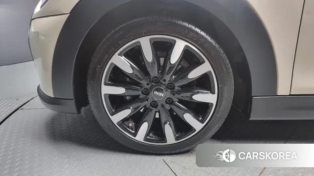 Mini Cooper Convertible id 2901265 из Кореи 15