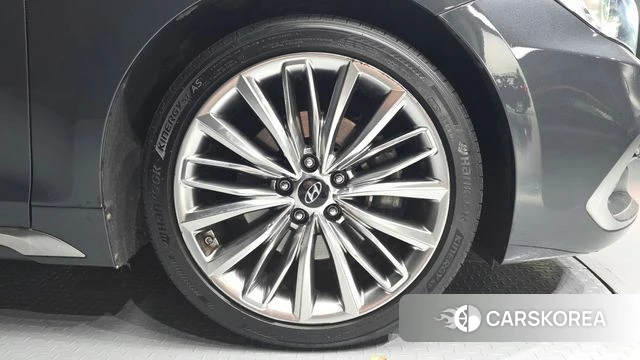 Hyundai Grandeur IG id 4435534 из Кореи 28