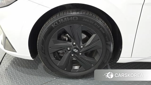 Hyundai Avante (CN7) id 3965348 из Кореи 15