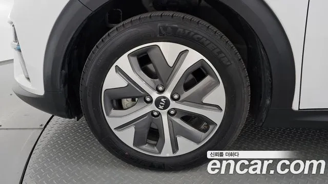 Kia Niro EV id 2916492 из Кореи 15